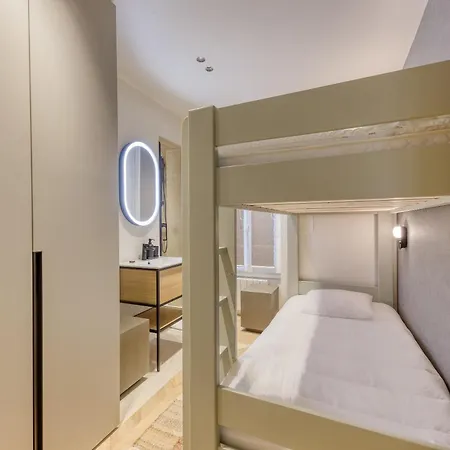 Apartment Les Reflets Des Martyrs I 3ch I 2sdb I Clim